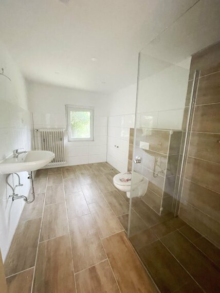 Badezimmer EG