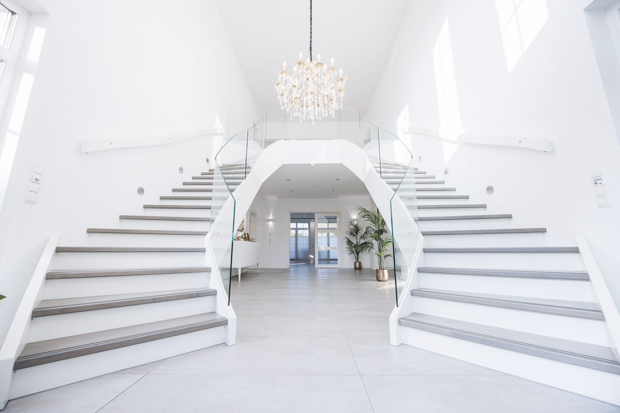 f5dc7cbb1c6f0ef2cbe43aeabd1bb3c4 Architektenhaus mit Stil, Licht und Raumgefühl – außergewöhnliches Wohnen in Bettmar