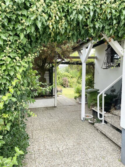 Durchgang zum Garten