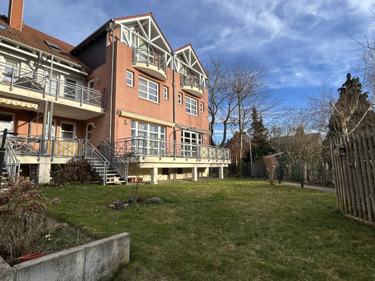 e40d96e49477976e10e23a1b950ee6c2 list