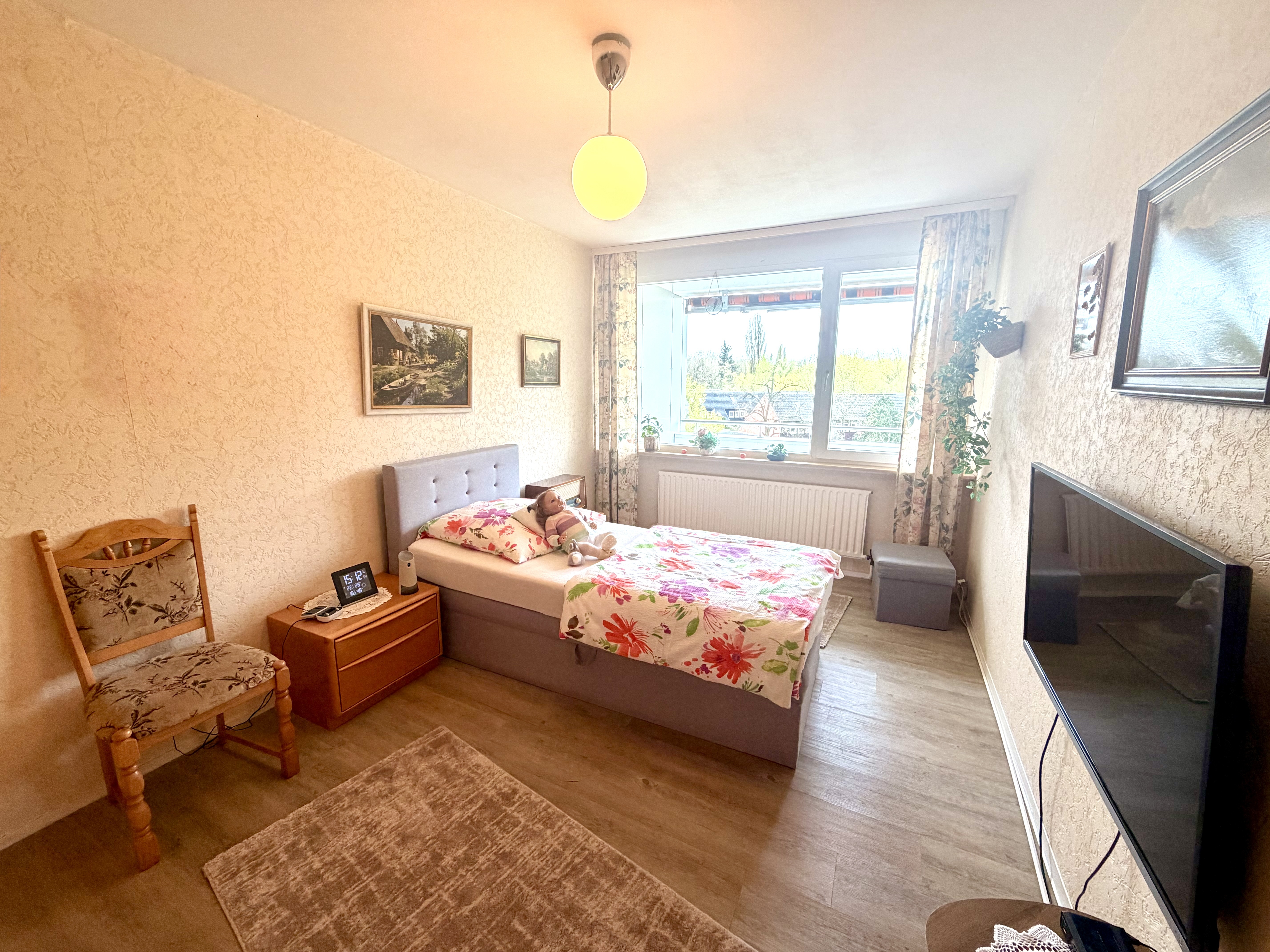 Wohnen am Schwarzen Berg: 2-Zimmer mit Balkon, perfekt für Eigennutzer!