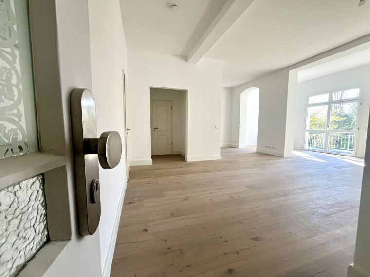 07969b1bb7718fa8df93ff143b469ee0 list