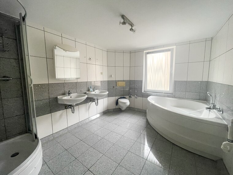 Badezimmer OG