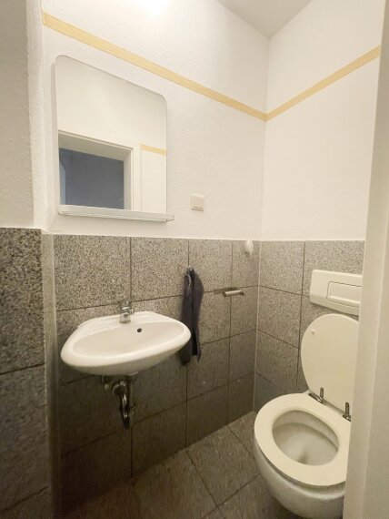 Gäste-WC EG